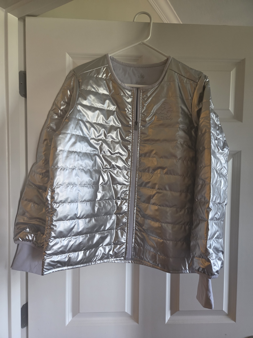 RUN DISNEY PARKS, Silver Jacket, New, Size L